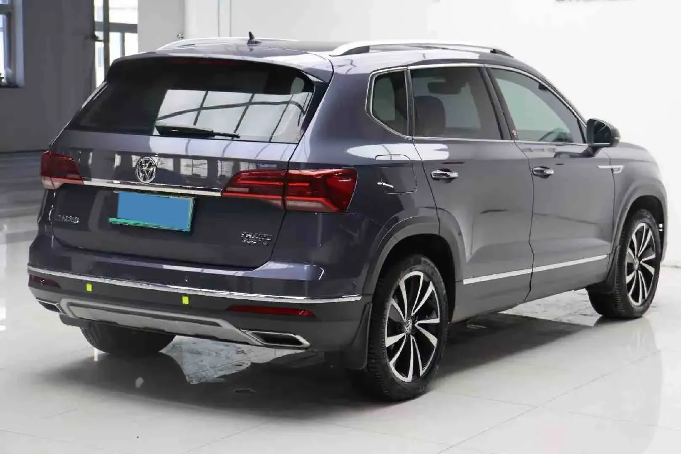 2019 Jeep Compass 1.3T 173HP L4 9AT,autocango,china used car exporter,china ev exporter,chinese used car exporter,chinese used ev exporter