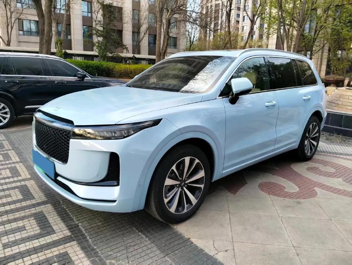 2020 Li ONE Range Extended 131HP REEV 40.5KWH,autocango,china used car exporter,china ev exporter,chinese used car exporter,chinese used ev exporter