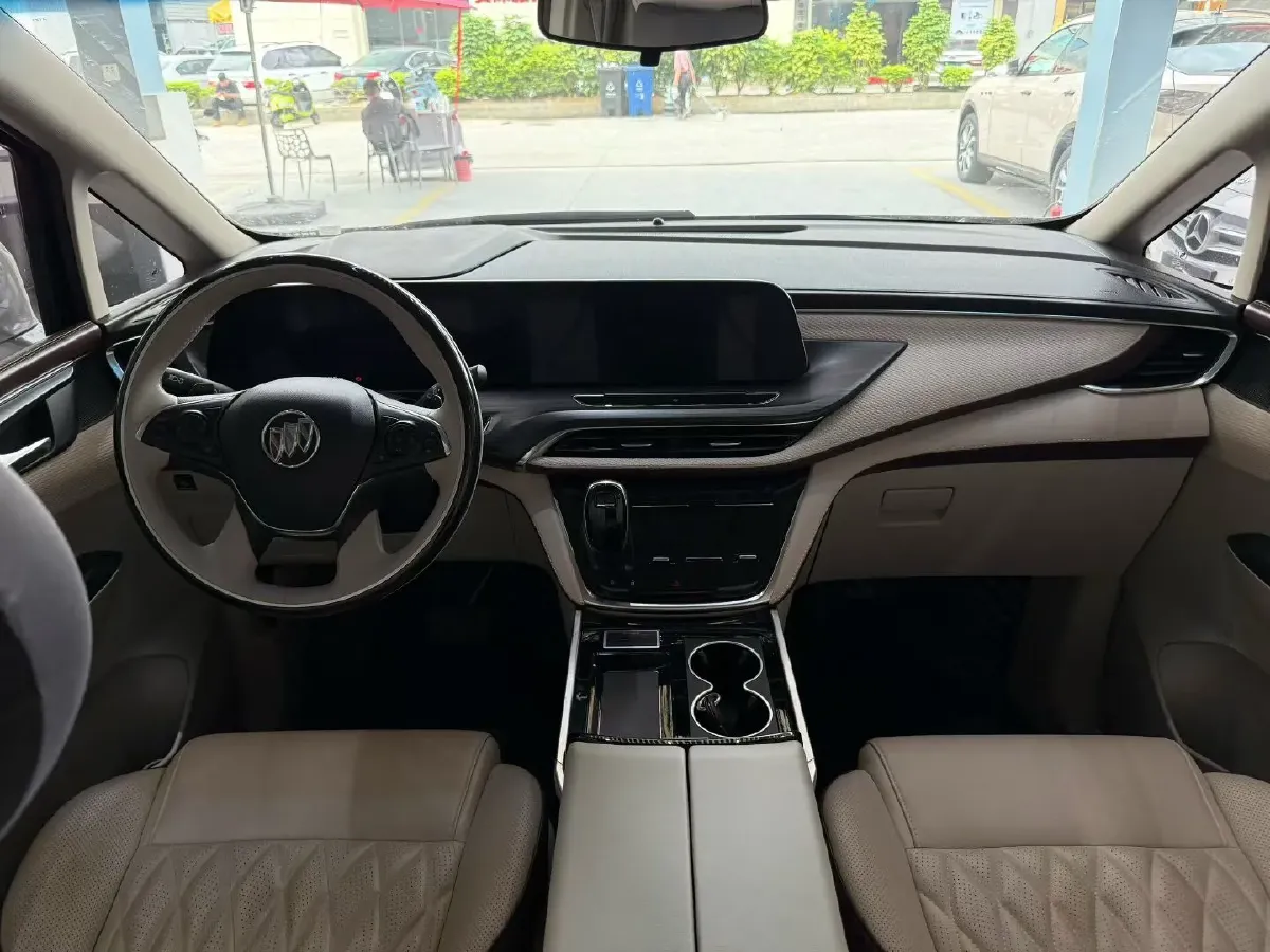 2021 Buick GL8 2.0T 237HP L4 9AT,autocango,china used car exporter,china ev exporter,chinese used car exporter,chinese used ev exporter