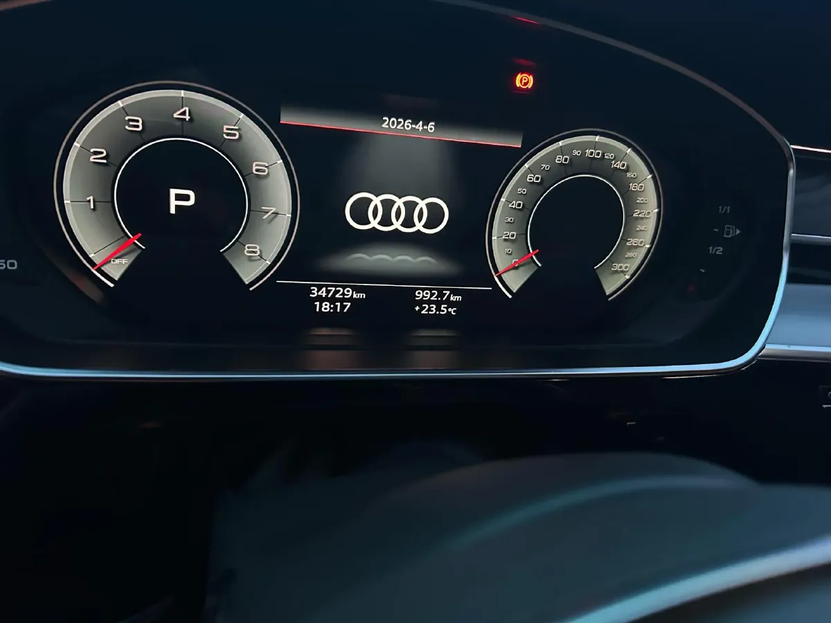 2022 Audi A8 3.0T 340HP V6 8AT,autocango,china used car exporter,china ev exporter,chinese used car exporter,chinese used ev exporter