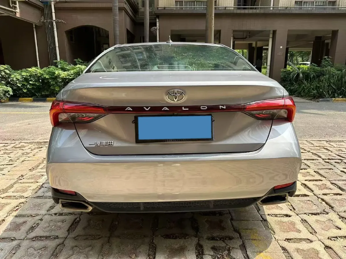 2022 Toyota Avalon 2.0L 178HP L4 CVT,autocango,china used car exporter,china ev exporter,chinese used car exporter,chinese used ev exporter