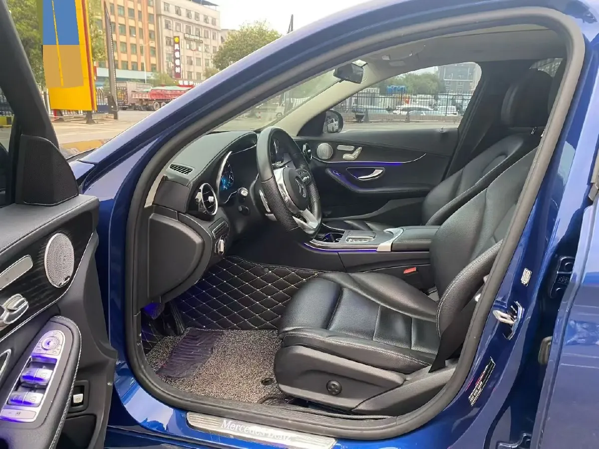 2021 Mercedes-Benz C Class 1.5T 184HP L4 9AT,autocango,china used car exporter,china ev exporter,chinese used car exporter,chinese used ev exporter