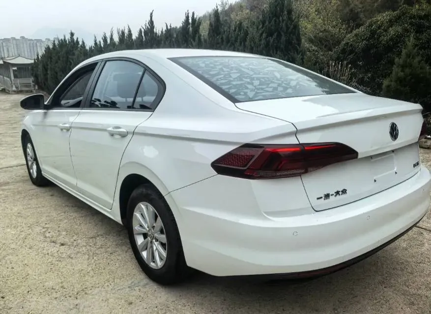 2019 MAXUS XinTu V80 2.5T 136HP L4 6MT,autocango,china used car exporter,china ev exporter,chinese used car exporter,chinese used ev exporter