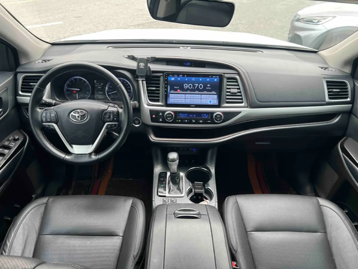 2018 Toyota Highlander 2.0T 220HP L4 6AT,autocango,china used car exporter,china ev exporter,chinese used car exporter,chinese used ev exporter