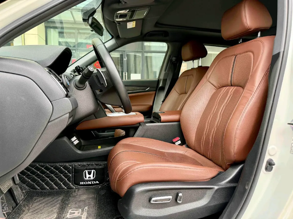 2020 Honda UR-V 2.0T 272HP L4 9AT,autocango,china used car exporter,china ev exporter,chinese used car exporter,chinese used ev exporter