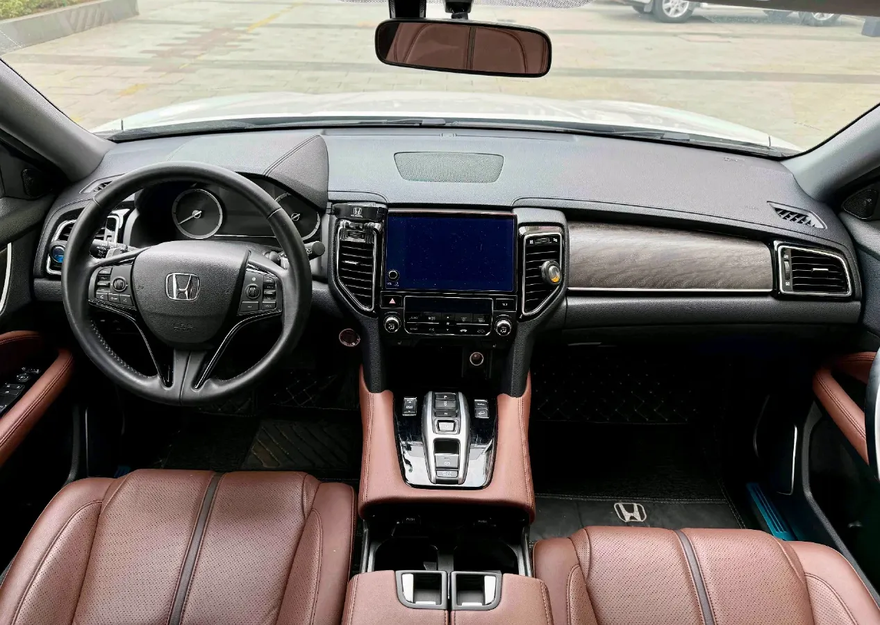 2020 Honda UR-V 2.0T 272HP L4 9AT,autocango,china used car exporter,china ev exporter,chinese used car exporter,chinese used ev exporter