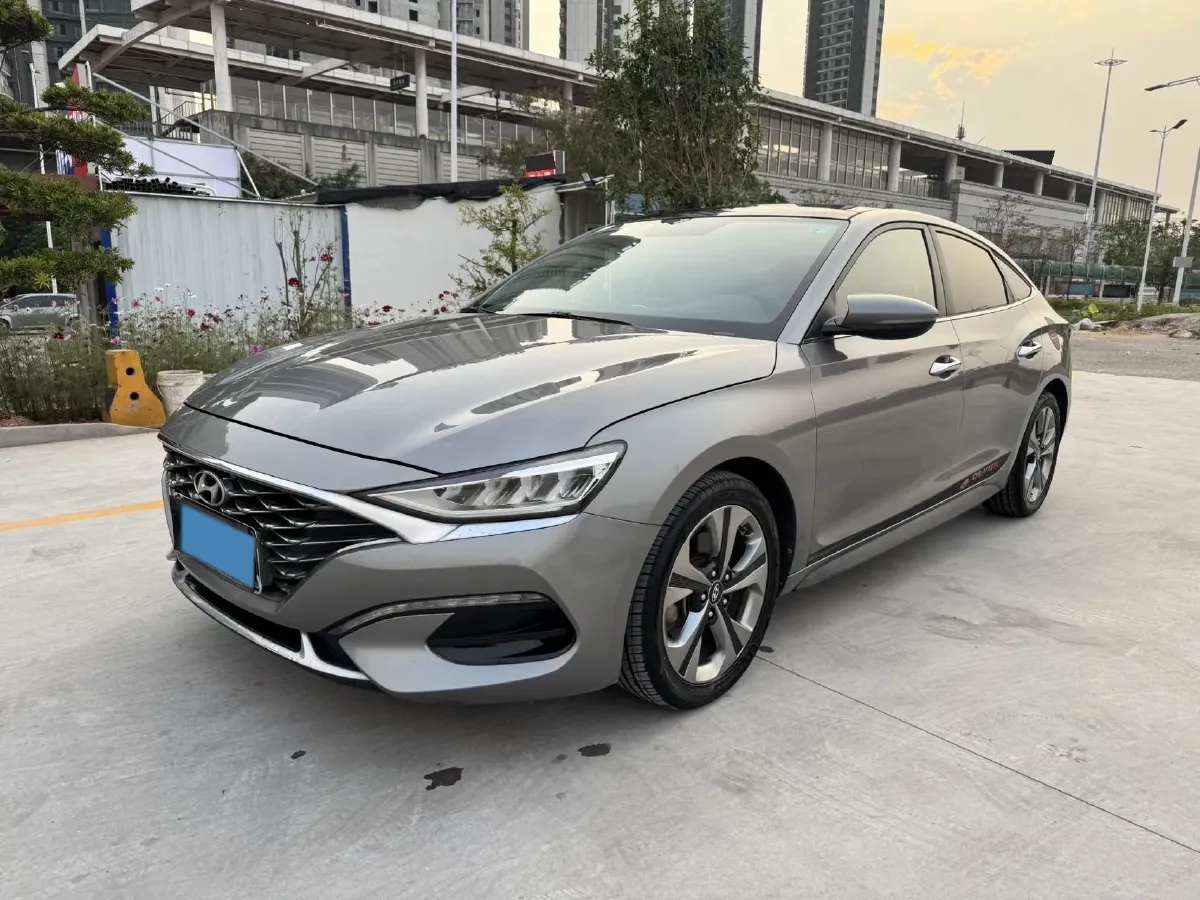 2019 Hyundai La Festa 1.6T 204HP L4 7DCT,autocango,china used car exporter,china ev exporter,chinese used car exporter,chinese used ev exporter