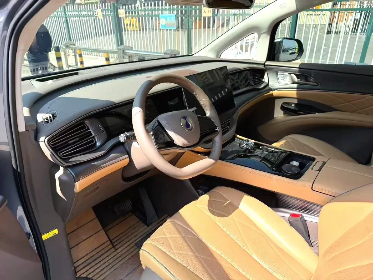 2022 Honda Odyssey 2.0L 146HP L4 E-CVT Hybrid,autocango,china used car exporter,china ev exporter,chinese used car exporter,chinese used ev exporter