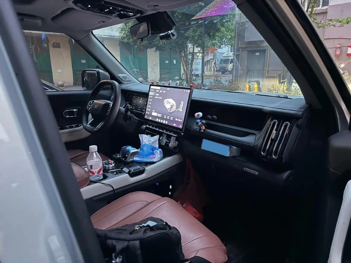 2025 MAXUS XinTu V70 2.0T 150HP L4 9AT,autocango,china used car exporter,china ev exporter,chinese used car exporter,chinese used ev exporter