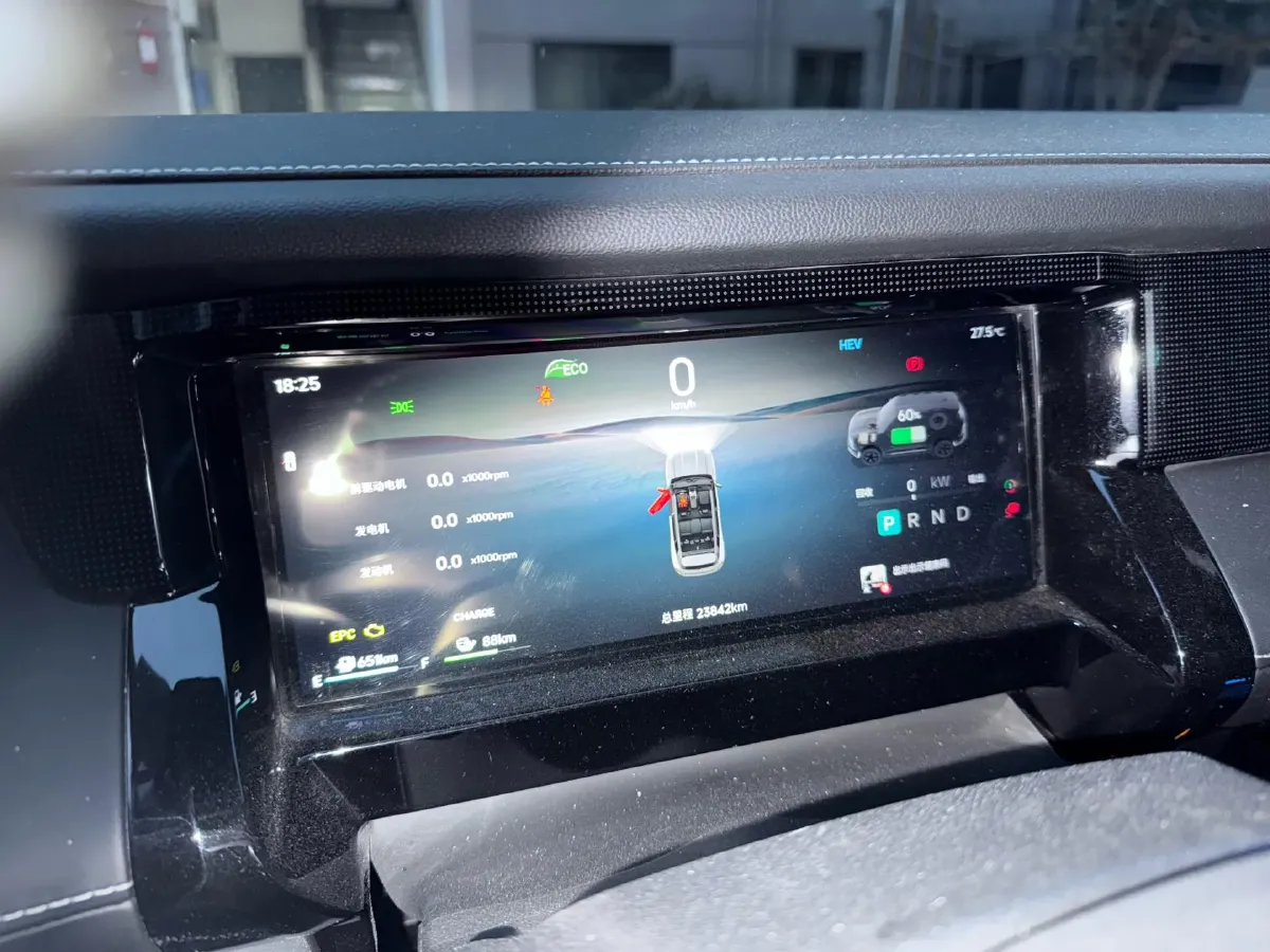 2025 MAXUS XinTu V70 2.0T 150HP L4 9AT,autocango,china used car exporter,china ev exporter,chinese used car exporter,chinese used ev exporter