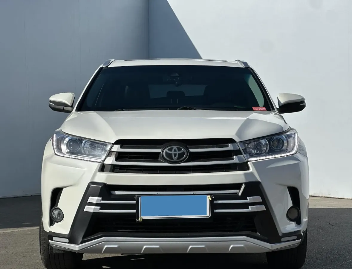 2018 Toyota Highlander 2.0T 220HP L4 6AT,autocango,china used car exporter,china ev exporter,chinese used car exporter,chinese used ev exporter