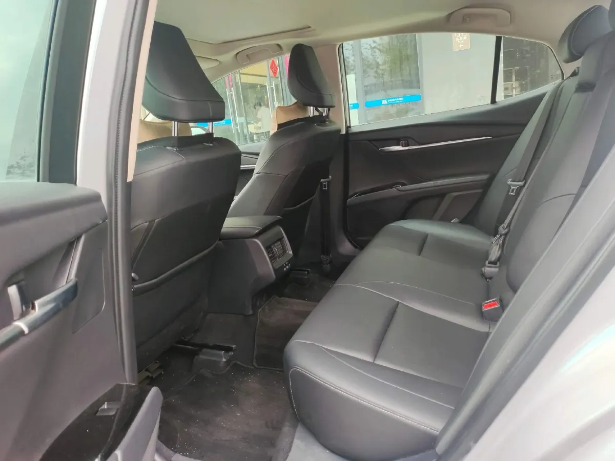 2024 Toyota Camry 2.0L 173HP L4 CVT,autocango,china used car exporter,china ev exporter,chinese used car exporter,chinese used ev exporter