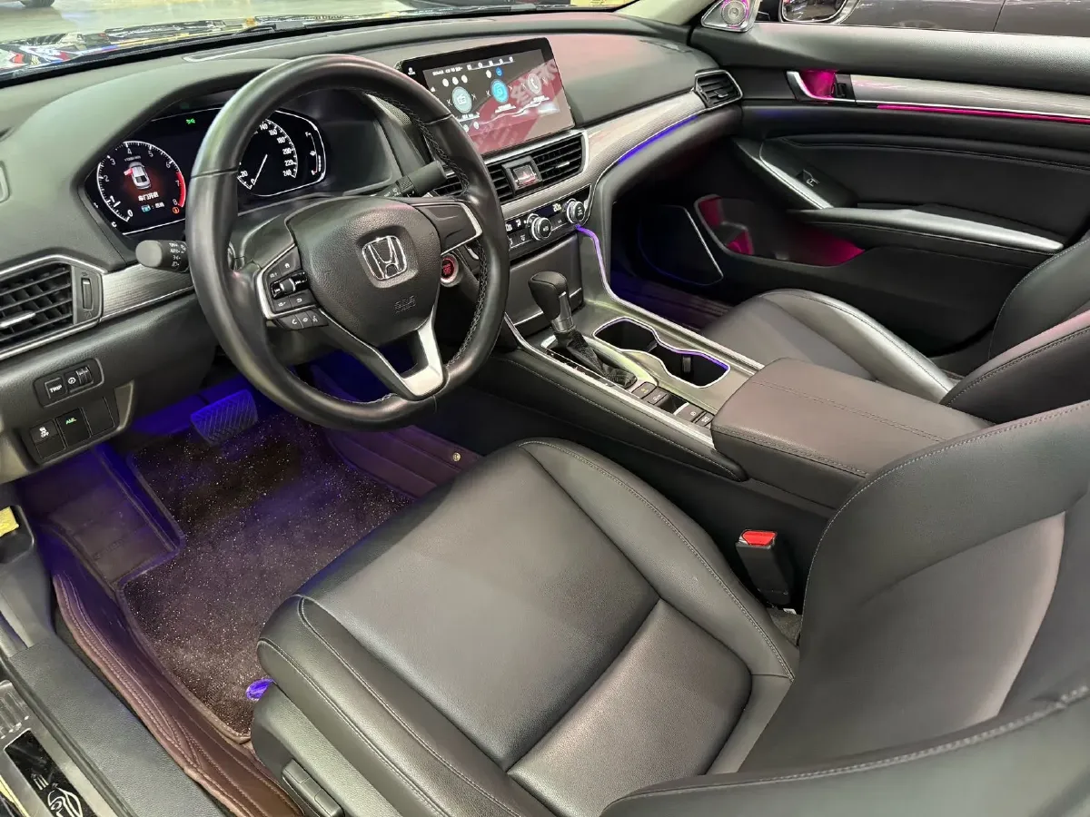 2022 Honda Accord 1.5T 194HP L4 CVT,autocango,china used car exporter,china ev exporter,chinese used car exporter,chinese used ev exporter