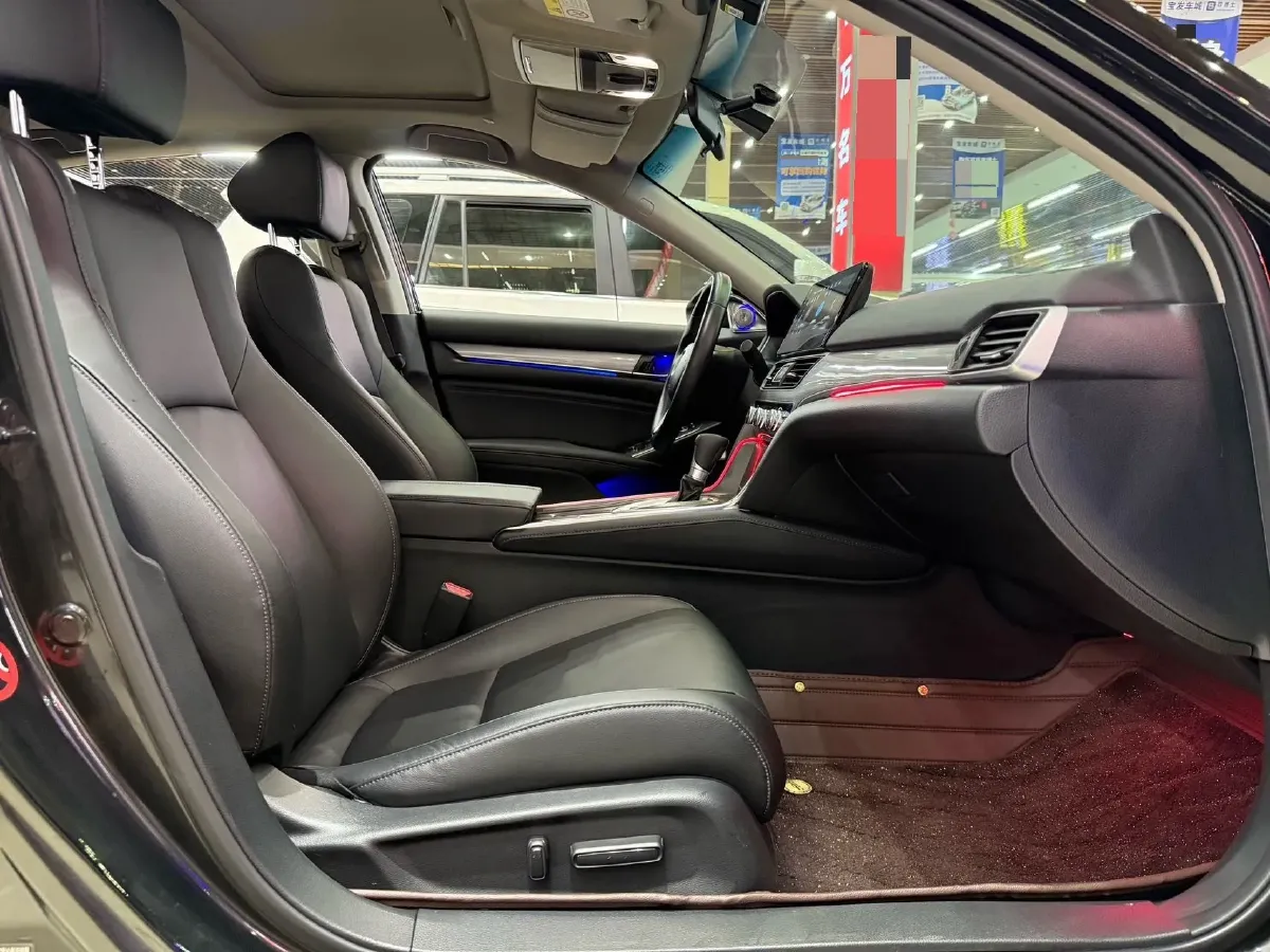 2022 Honda Accord 1.5T 194HP L4 CVT,autocango,china used car exporter,china ev exporter,chinese used car exporter,chinese used ev exporter