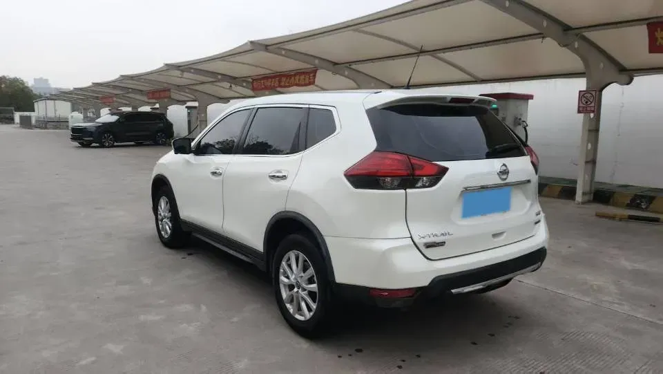 2020 Nissan X-Trail 2.0L 154HP L4 CVT,autocango,china used car exporter,china ev exporter,chinese used car exporter,chinese used ev exporter