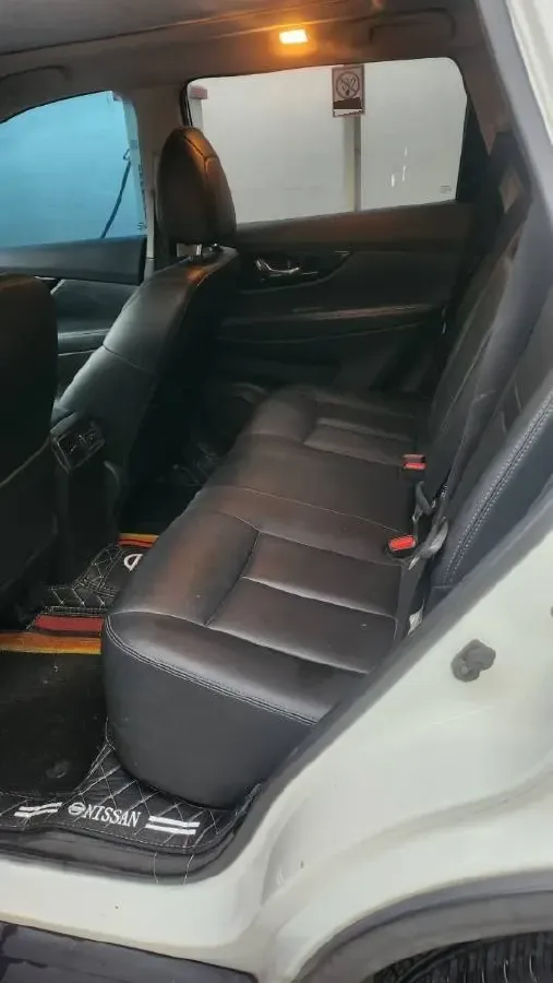 2020 Nissan X-Trail 2.0L 154HP L4 CVT,autocango,china used car exporter,china ev exporter,chinese used car exporter,chinese used ev exporter