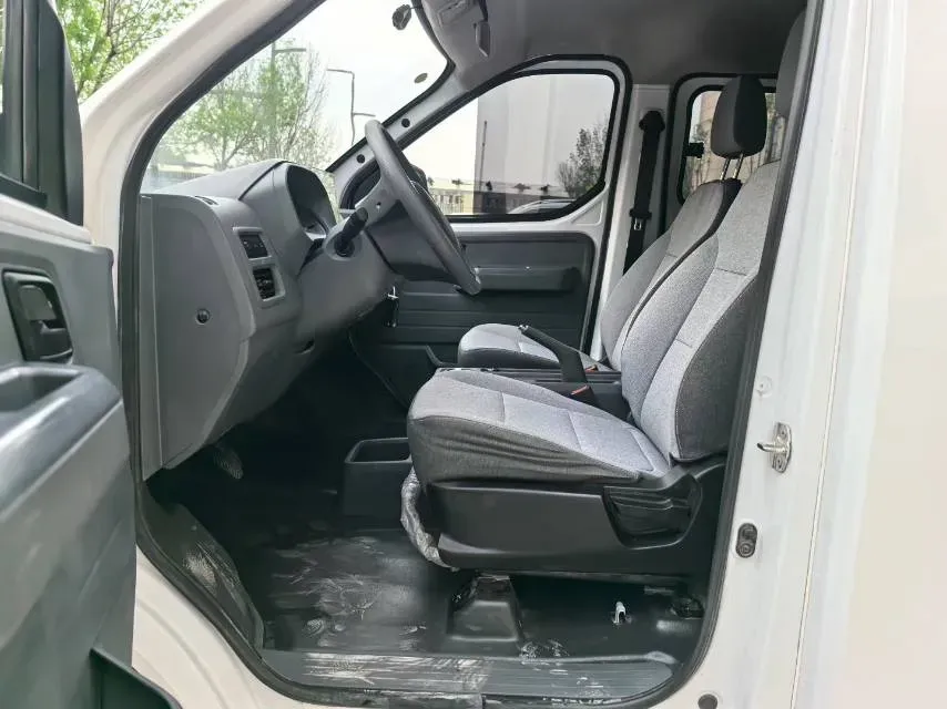 2024 WuLing YangGuang BEV 41.9KWH,autocango,china used car exporter,china ev exporter,chinese used car exporter,chinese used ev exporter