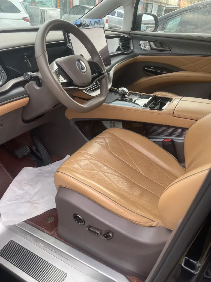 2022 HongQi HS7 3.0T 337HP V6 8AT,autocango,china used car exporter,china ev exporter,chinese used car exporter,chinese used ev exporter