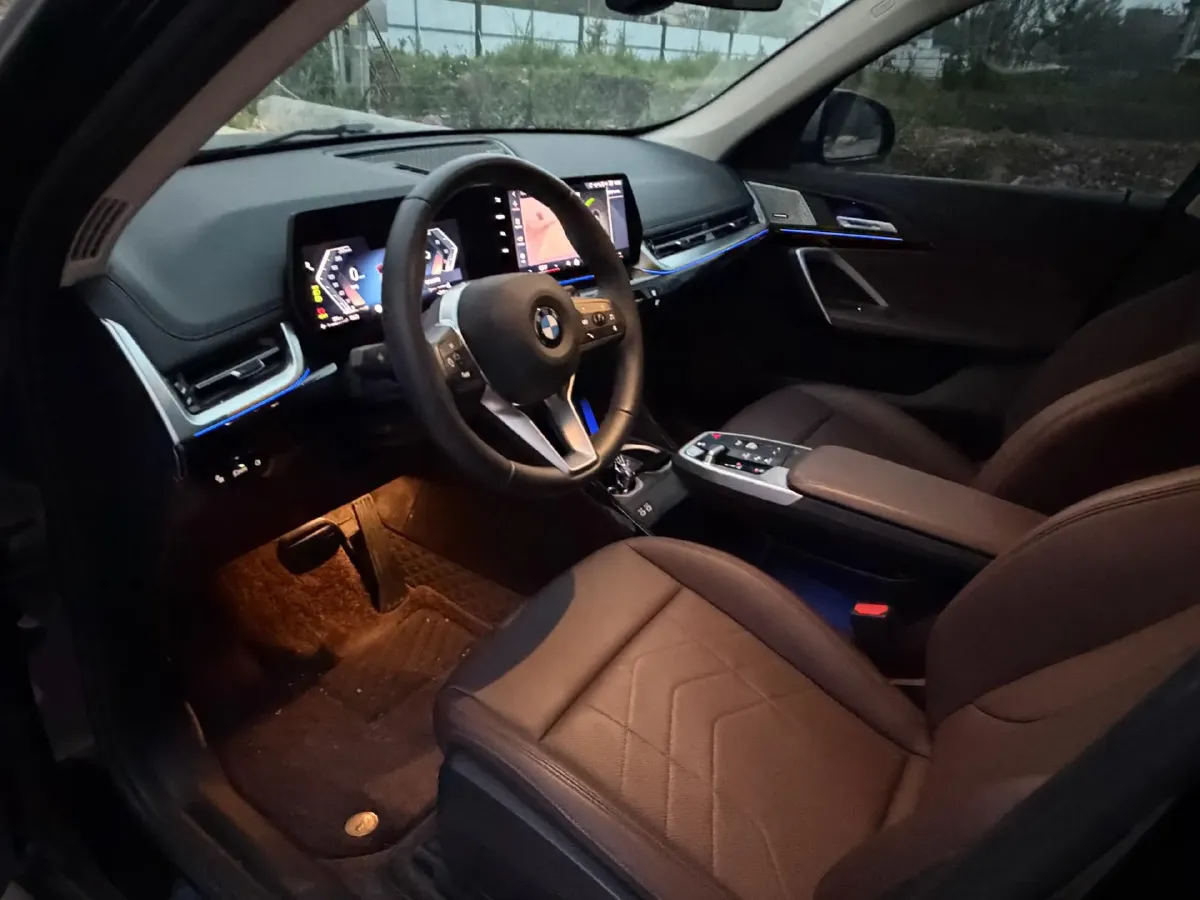 2024 BMW X1 2.0T 204HP L4 7DCT,autocango,china used car exporter,china ev exporter,chinese used car exporter,chinese used ev exporter