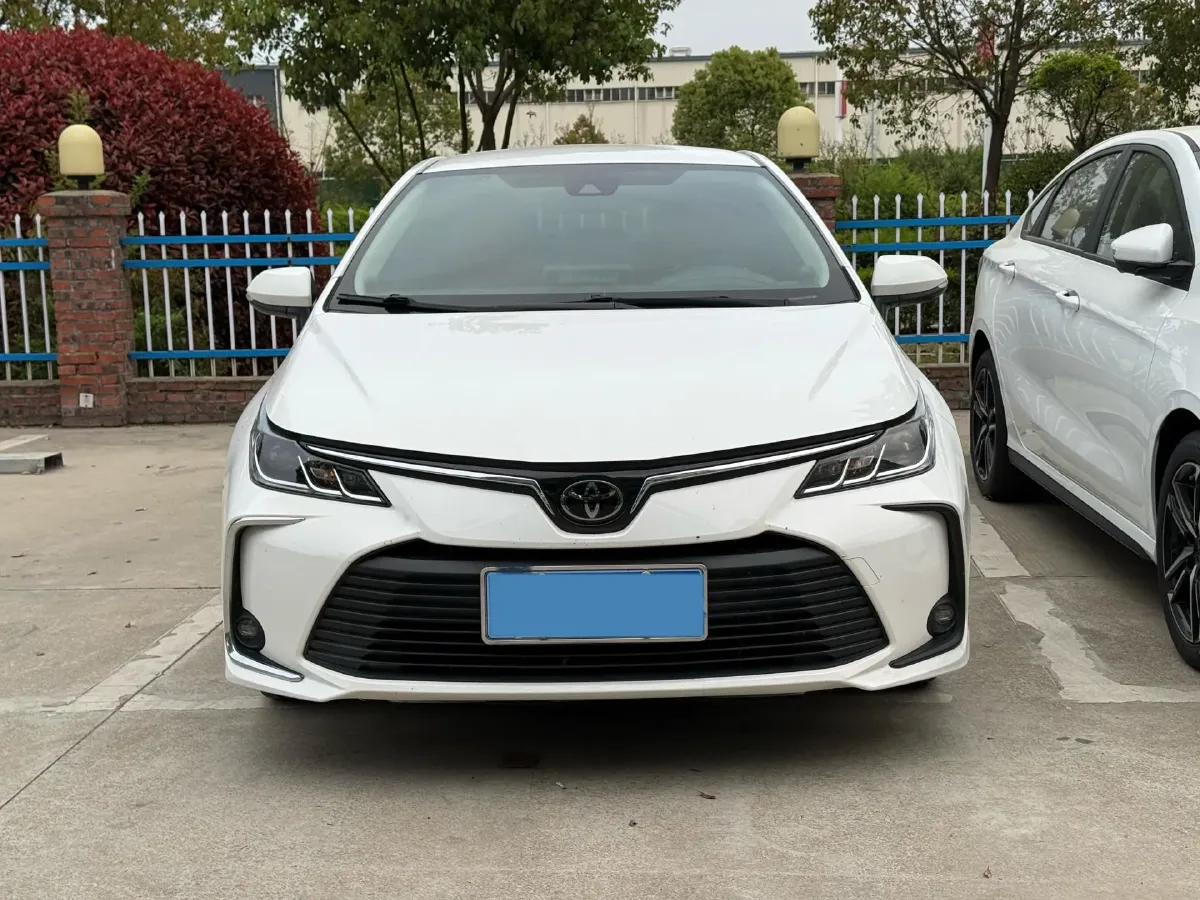 2021 Toyota Corolla 1.2T 116HP L4 CVT,autocango,china used car exporter,china ev exporter,chinese used car exporter,chinese used ev exporter