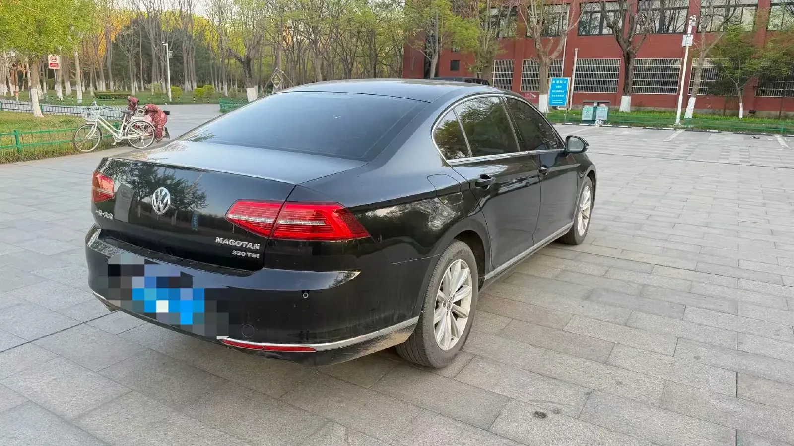 2017 Volkswagen Magotan 1.8T 180HP L4 7DCT,autocango,china used car exporter,china ev exporter,chinese used car exporter,chinese used ev exporter