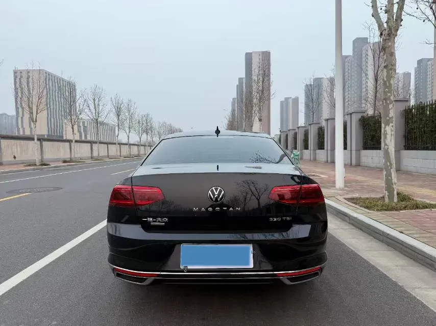 2020 Volkswagen Magotan 2.0T 186HP L4 7DCT,autocango,china used car exporter,china ev exporter,chinese used car exporter,chinese used ev exporter