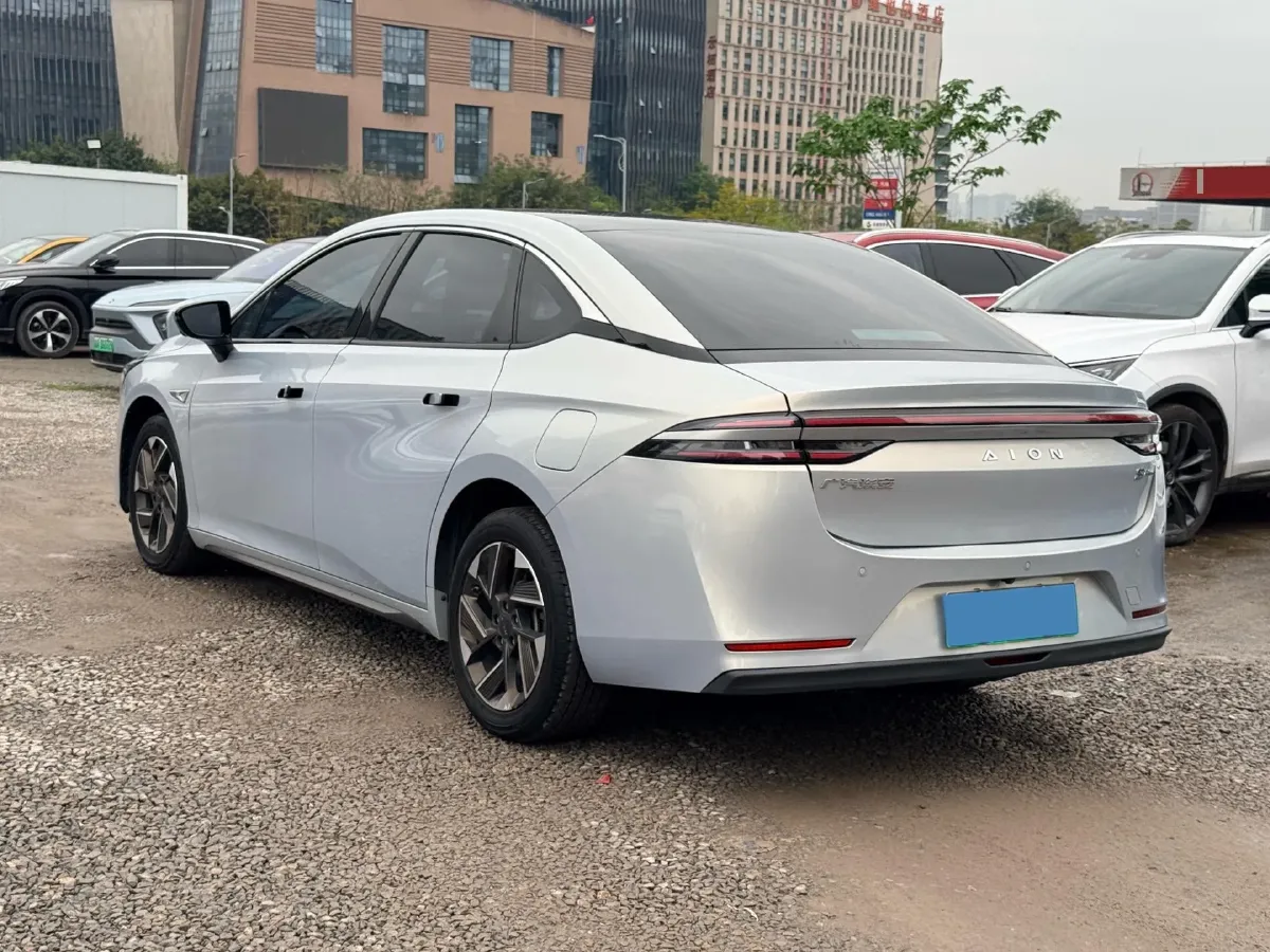 2022 ChangAn Oshan Z6 1.5T 170HP L4 6TCT PHEV 28.4KWH,autocango,china used car exporter,china ev exporter,chinese used car exporter,chinese used ev exporter