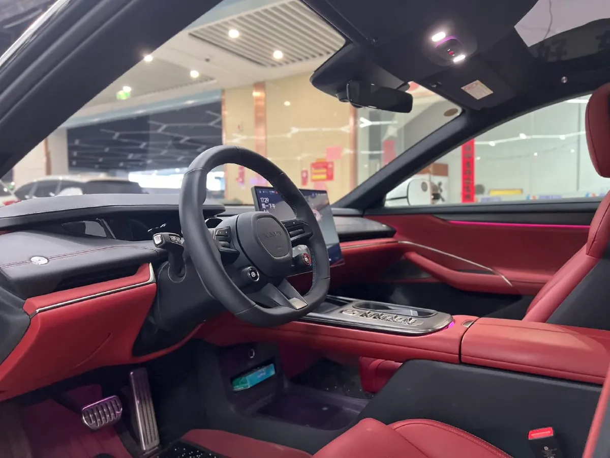 2024 MI SU7 BEV 101KWH,autocango,china used car exporter,china ev exporter,chinese used car exporter,chinese used ev exporter