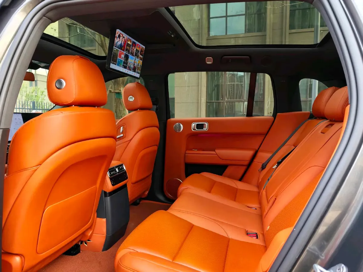 2024 Li L8 Range Extended 154HP REEV 52.3KWH,autocango,china used car exporter,china ev exporter,chinese used car exporter,chinese used ev exporter