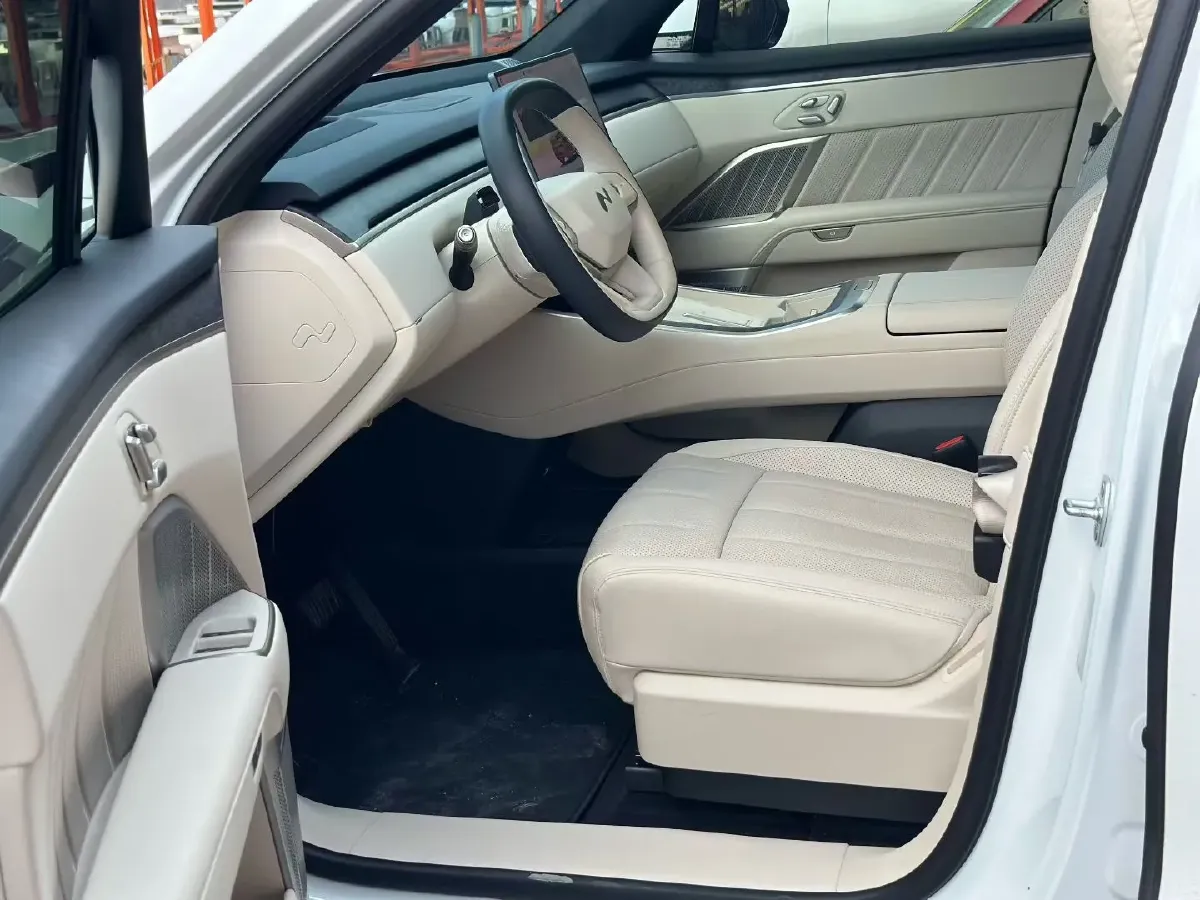 2025 ONVO L90 BEV,autocango,china used car exporter,china ev exporter,chinese used car exporter,chinese used ev exporter