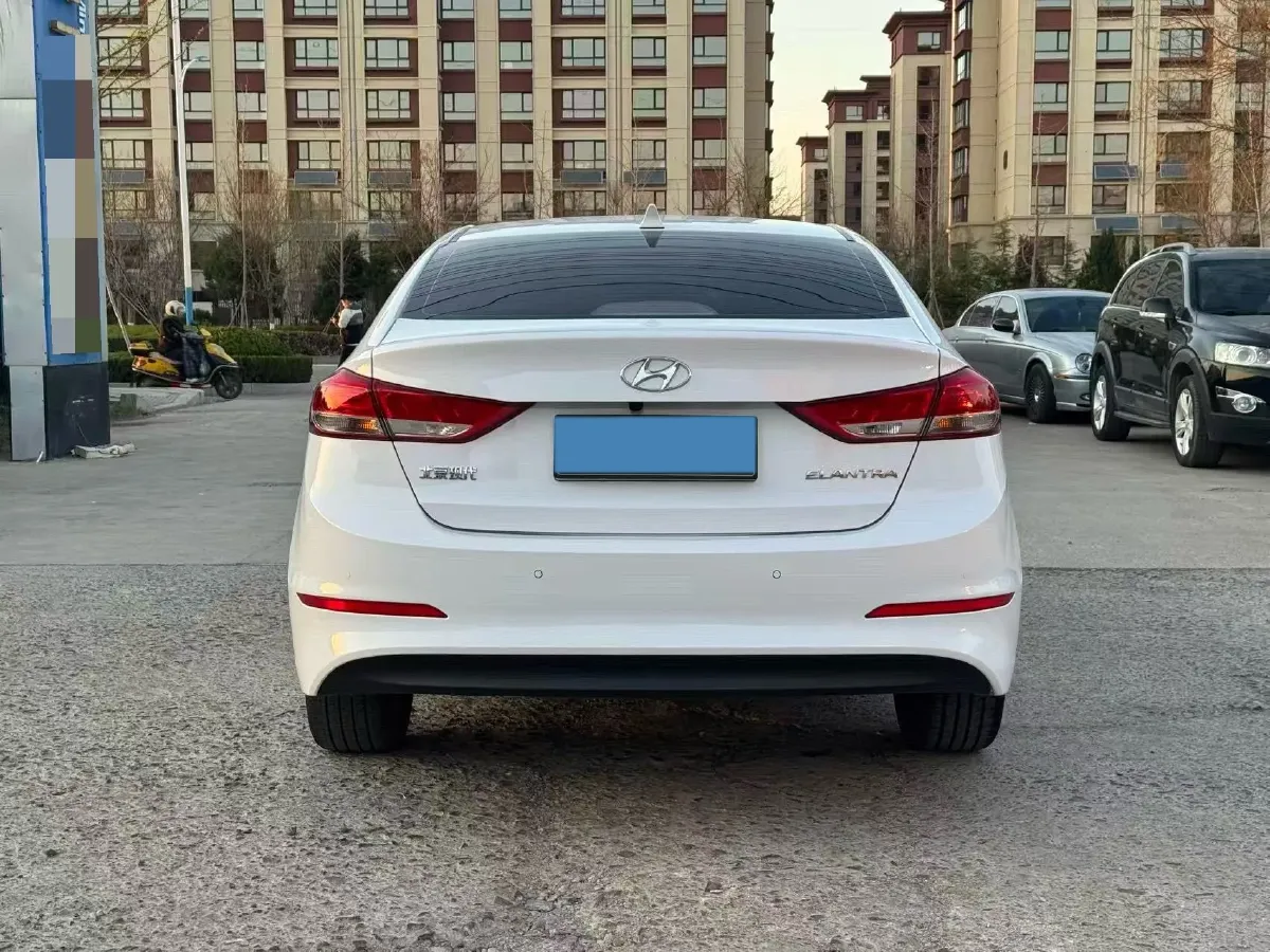 2020 Hyundai Elantra 1.5L 115HP L4 CVT,autocango,china used car exporter,china ev exporter,chinese used car exporter,chinese used ev exporter