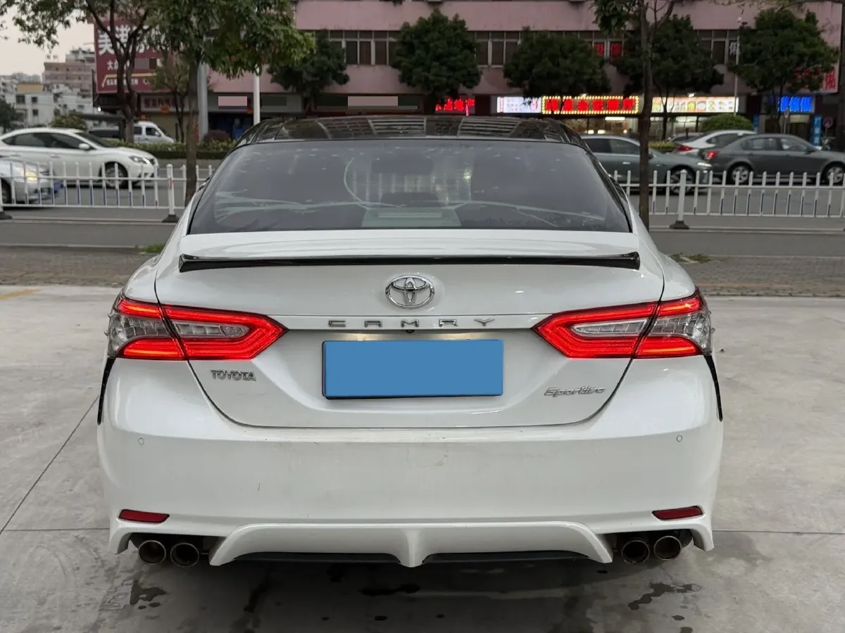 2018 Toyota Camry 2.0L 169HP L4 6AT,autocango,china used car exporter,china ev exporter,chinese used car exporter,chinese used ev exporter