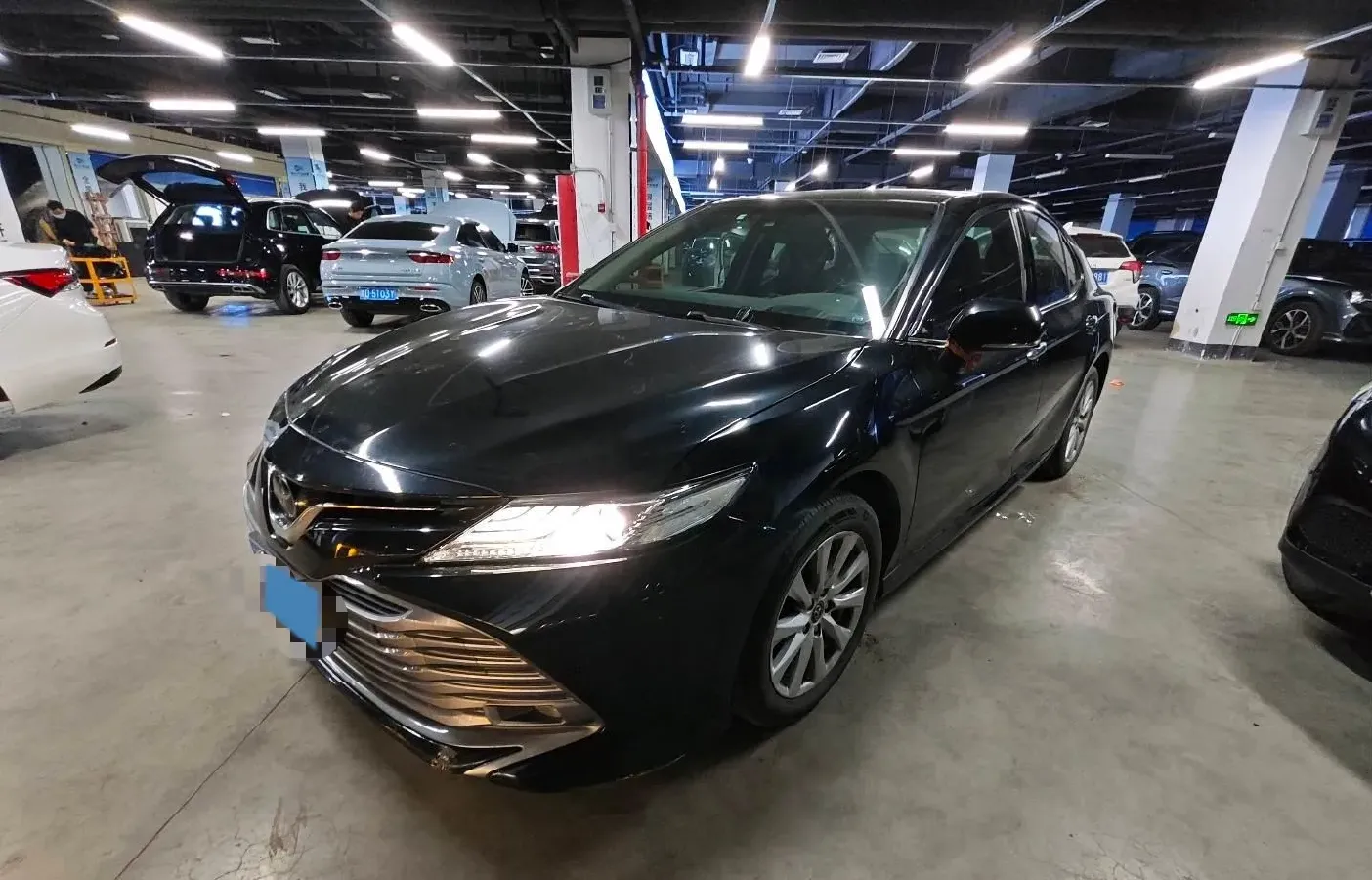 2018 Toyota Camry 2.0L 169HP L4 6AT,autocango,china used car exporter,china ev exporter,chinese used car exporter,chinese used ev exporter