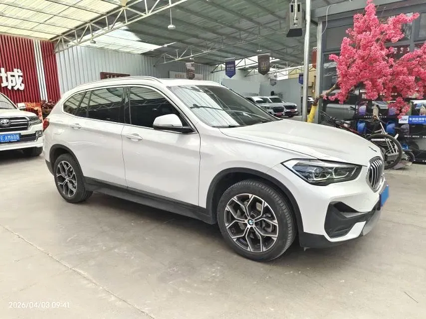 2022 BMW X1 2.0T 192HP L4 7DCT,autocango,china used car exporter,china ev exporter,chinese used car exporter,chinese used ev exporter