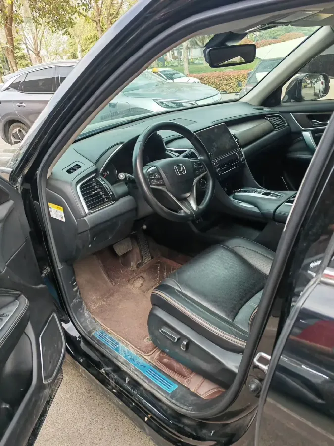 2020 Honda Avancier 2.0T 272HP L4 9AT,autocango,china used car exporter,china ev exporter,chinese used car exporter,chinese used ev exporter