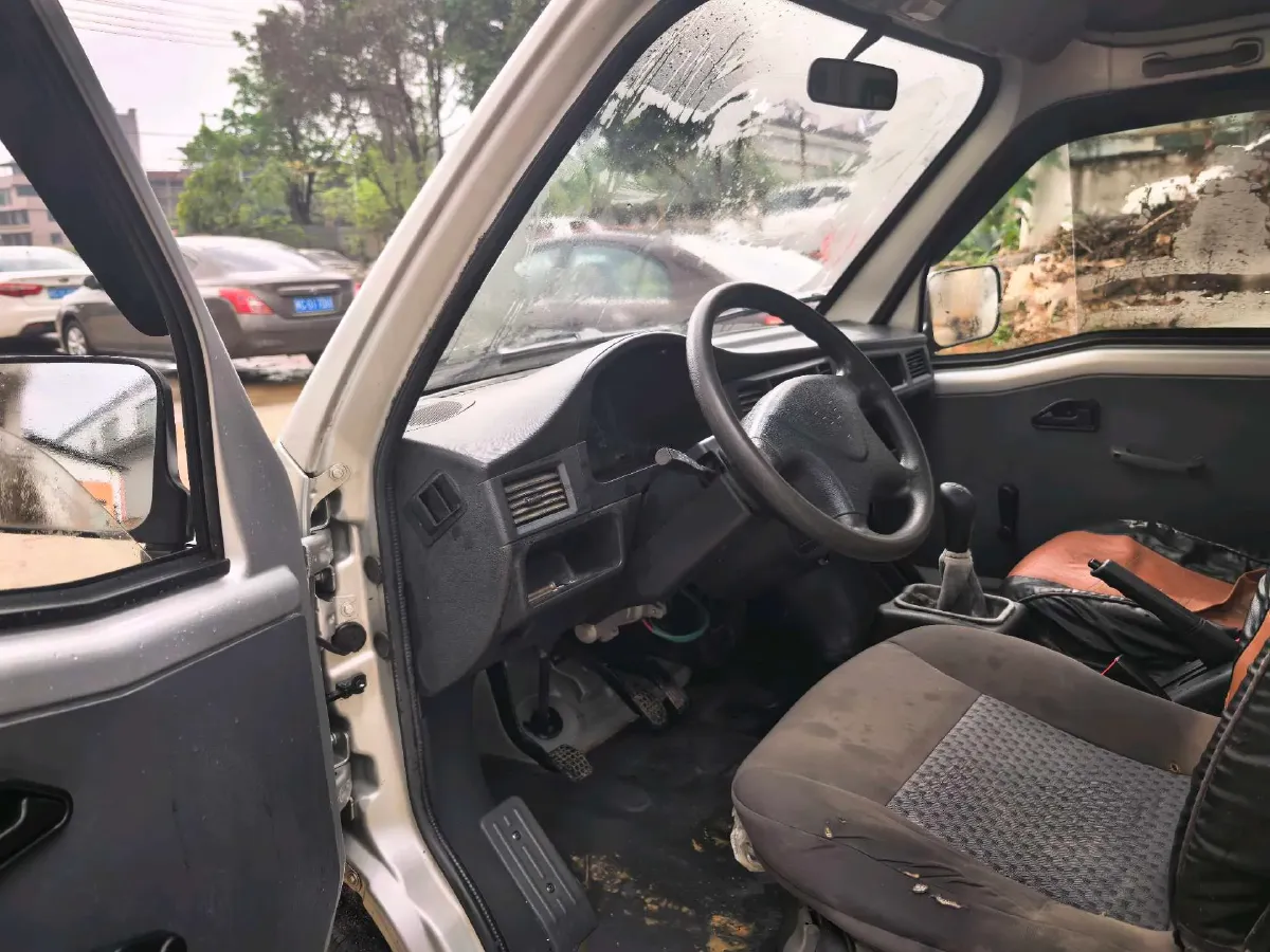 2020 WuLing ZhiGuang Mini Truck 1.2L 76HP L4 5MT,autocango,china used car exporter,china ev exporter,chinese used car exporter,chinese used ev exporter