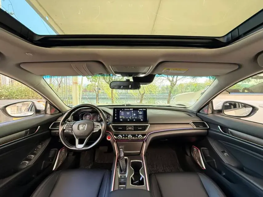 2021 Honda Accord 1.5T 194HP L4 CVT,autocango,china used car exporter,china ev exporter,chinese used car exporter,chinese used ev exporter