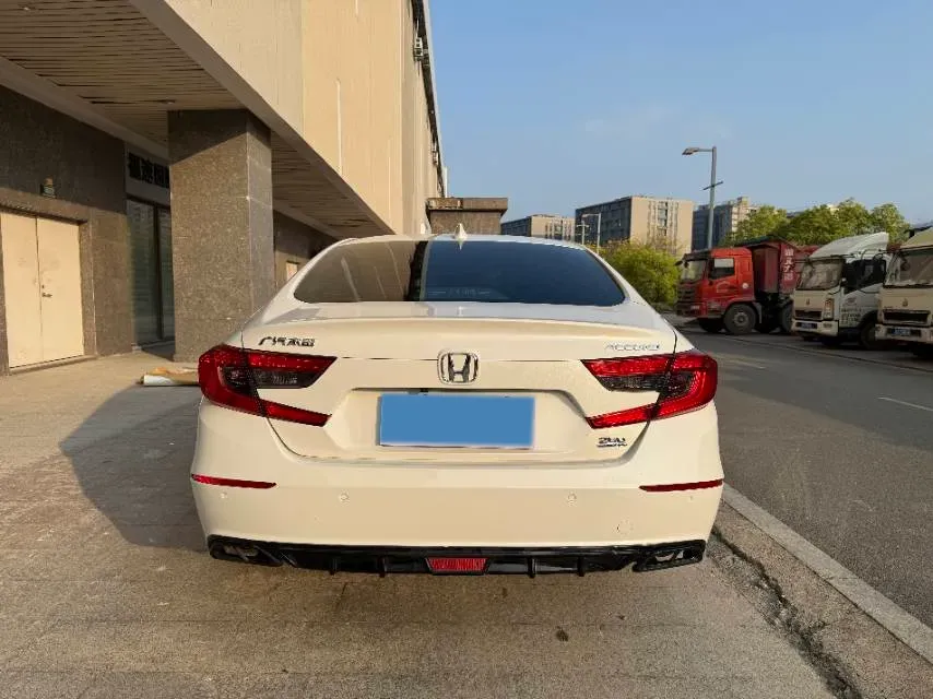 2021 Honda Accord 1.5T 194HP L4 CVT,autocango,china used car exporter,china ev exporter,chinese used car exporter,chinese used ev exporter