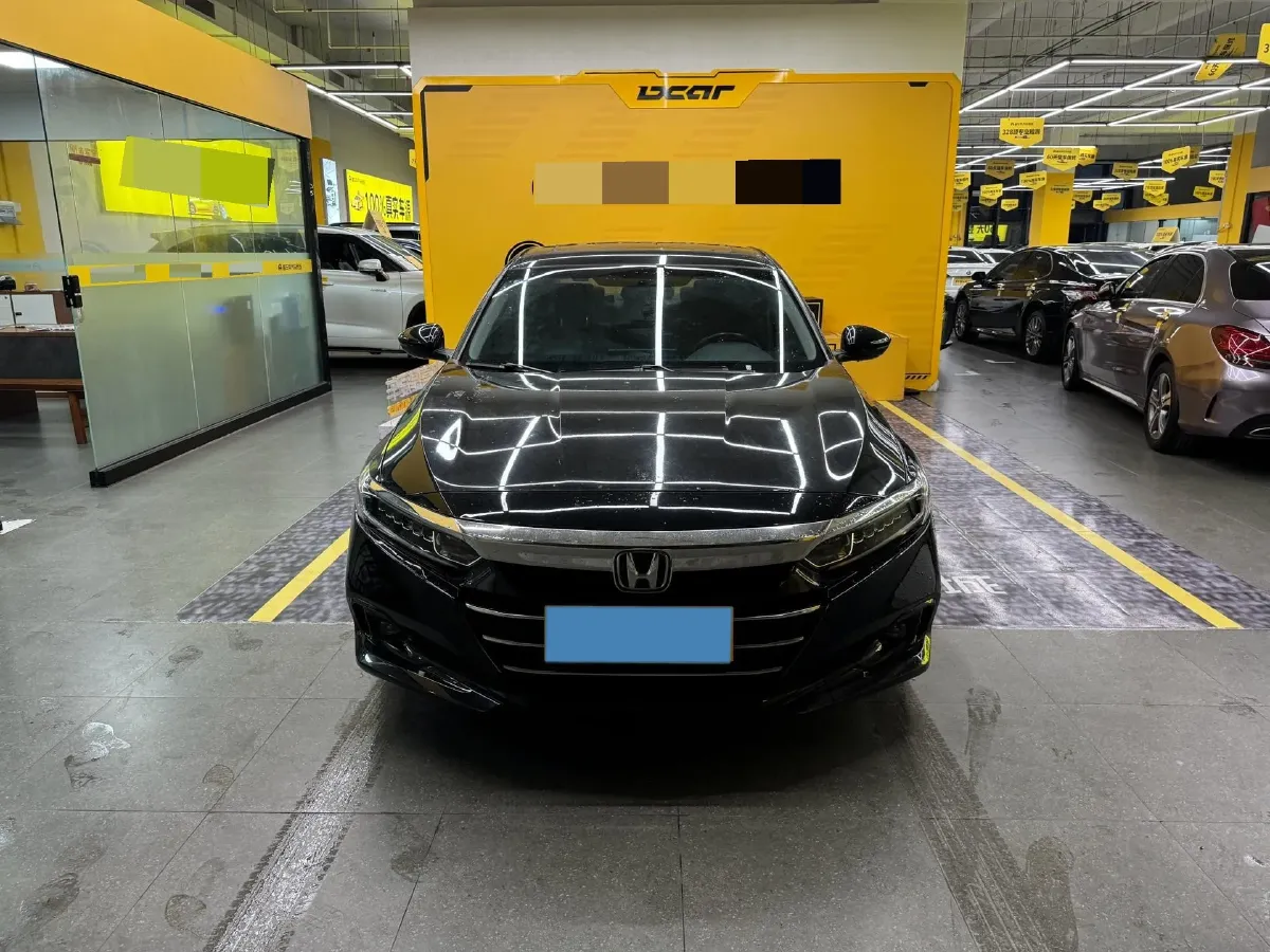 2022 Honda Accord 1.5T 194HP L4 CVT,autocango,china used car exporter,china ev exporter,chinese used car exporter,chinese used ev exporter