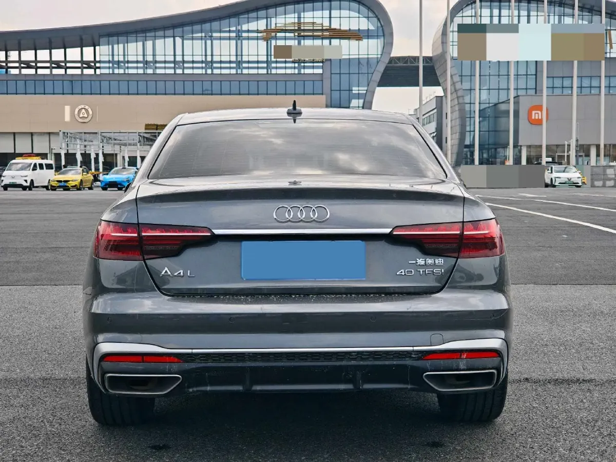 2020 Audi A4L 2.0T 190HP L4 7DCT,autocango,china used car exporter,china ev exporter,chinese used car exporter,chinese used ev exporter