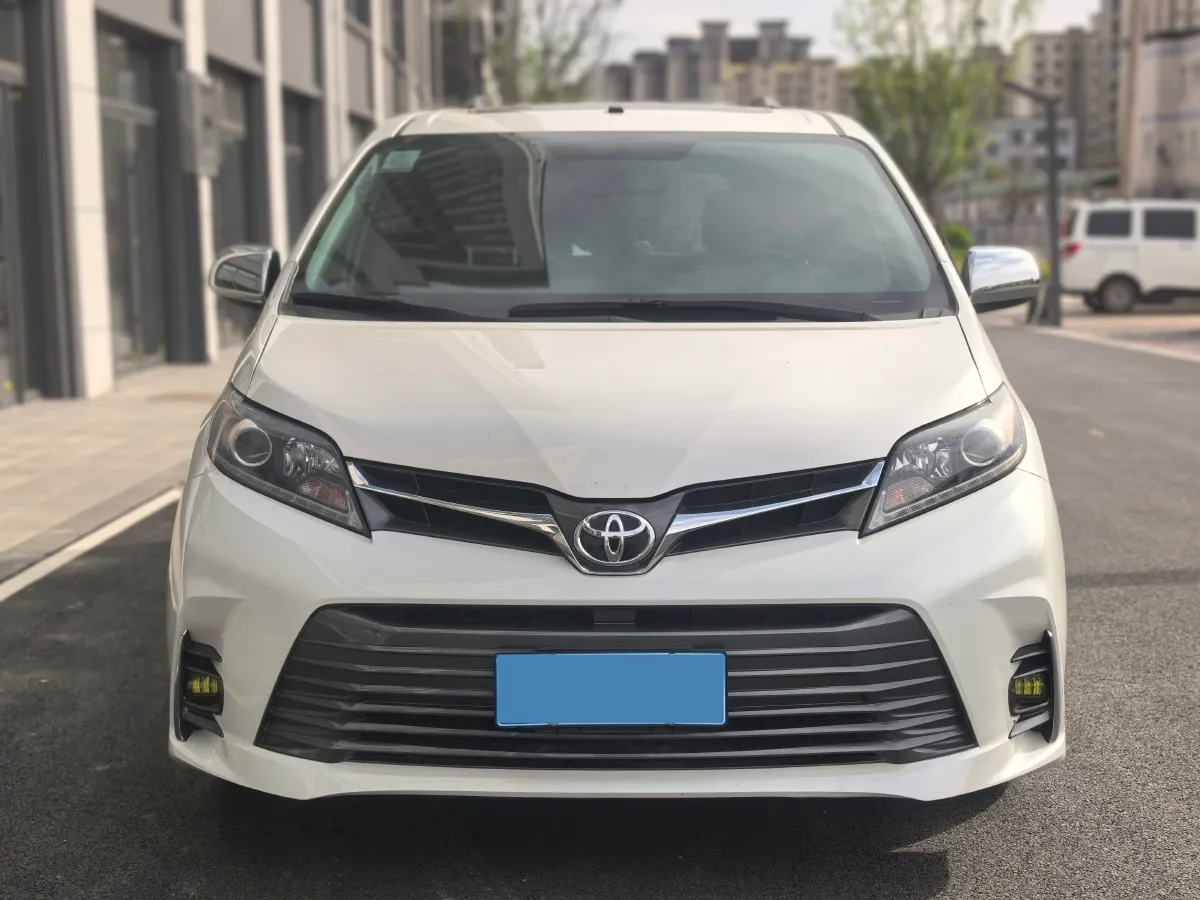 2019 Toyota Avalon 2.0L 178HP L4 CVT,autocango,china used car exporter,china ev exporter,chinese used car exporter,chinese used ev exporter