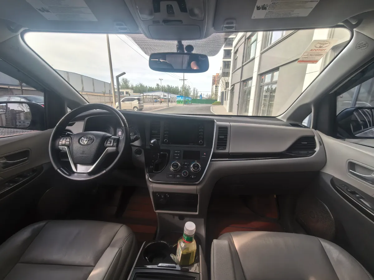 2019 Toyota Avalon 2.0L 178HP L4 CVT,autocango,china used car exporter,china ev exporter,chinese used car exporter,chinese used ev exporter