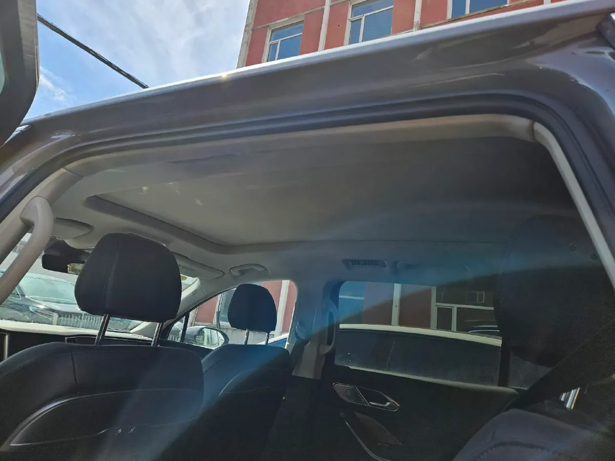 2024 HongQi HS7 2.0T 163HP L4 1DHT PHEV 20.1KWH,autocango,china used car exporter,china ev exporter,chinese used car exporter,chinese used ev exporter