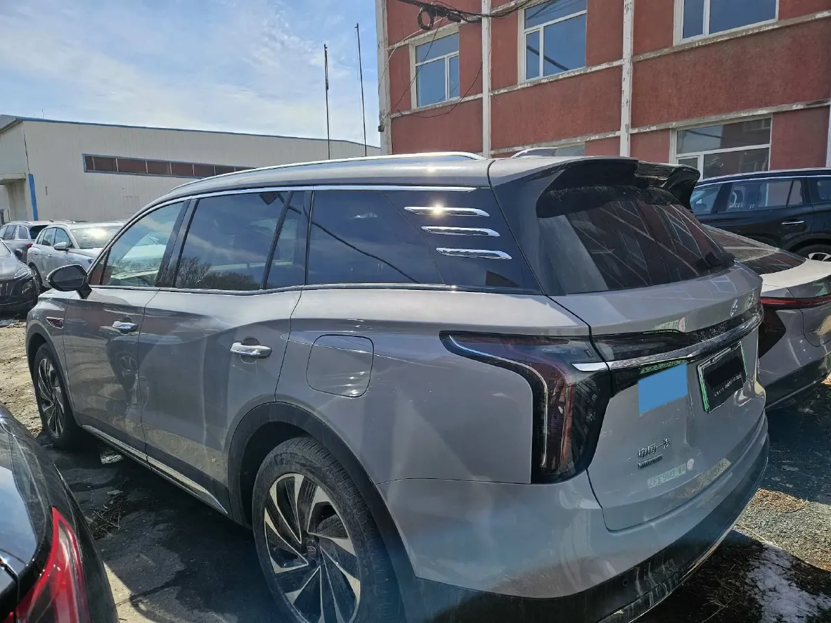 2024 HongQi HS7 2.0T 163HP L4 1DHT PHEV 20.1KWH,autocango,china used car exporter,china ev exporter,chinese used car exporter,chinese used ev exporter
