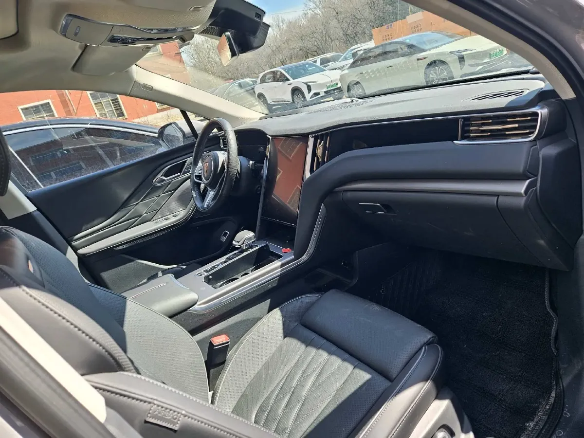 2024 HongQi HS7 2.0T 163HP L4 1DHT PHEV 20.1KWH,autocango,china used car exporter,china ev exporter,chinese used car exporter,chinese used ev exporter