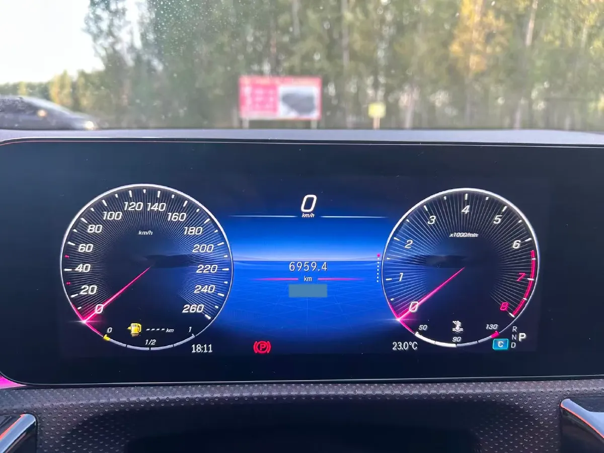 2023 Mercedes-Benz A Class 1.3T 163HP L4 7DCT,autocango,china used car exporter,china ev exporter,chinese used car exporter,chinese used ev exporter