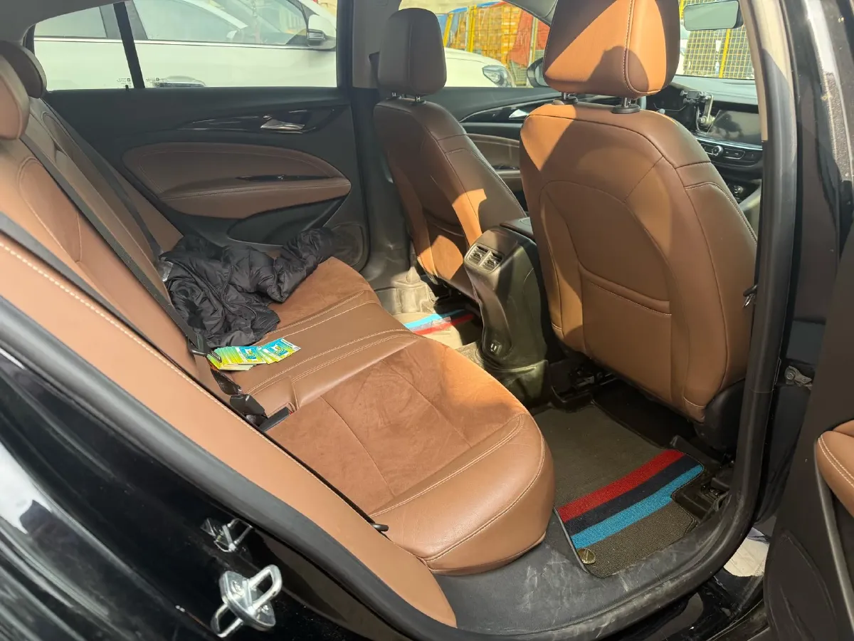 2023 Buick Regal 2.0T 237HP L4 9AT,autocango,china used car exporter,china ev exporter,chinese used car exporter,chinese used ev exporter