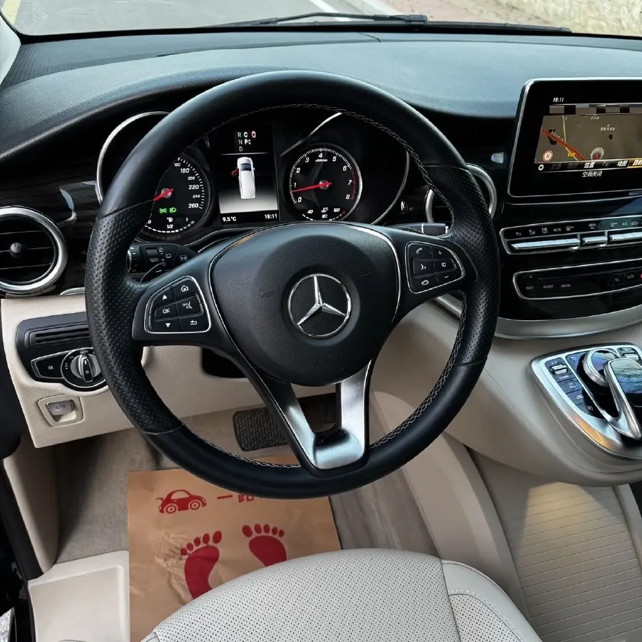 2018 Mercedes-Benz V Class 2.0T 211HP L4 7AT,autocango,china used car exporter,china ev exporter,chinese used car exporter,chinese used ev exporter