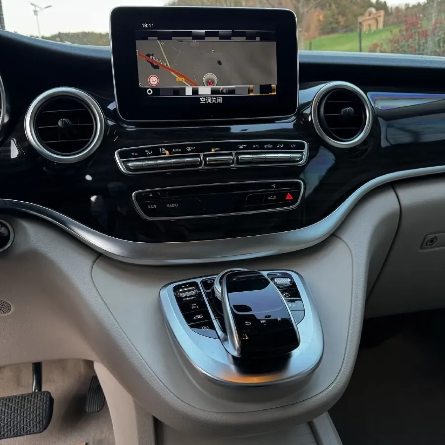 2018 Mercedes-Benz V Class 2.0T 211HP L4 7AT,autocango,china used car exporter,china ev exporter,chinese used car exporter,chinese used ev exporter