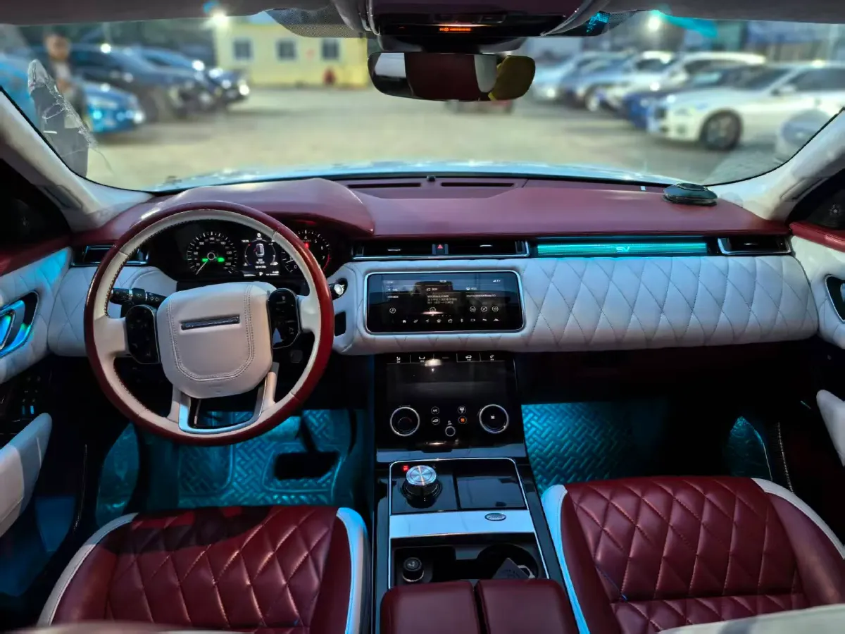 2018 Land Rover Range Rover Velar 2.0T 250HP L4 8AT,autocango,china used car exporter,china ev exporter,chinese used car exporter,chinese used ev exporter